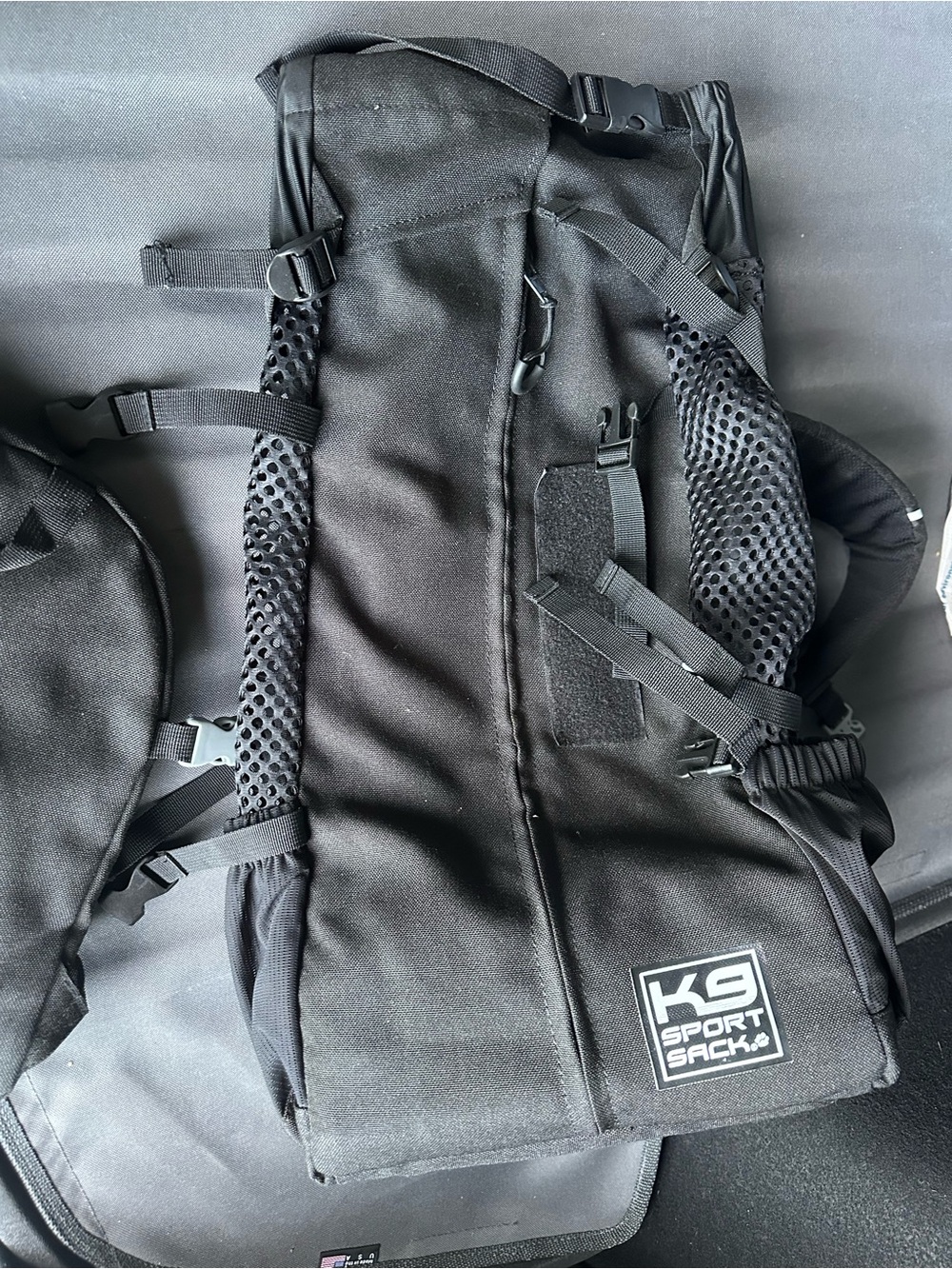 K9 Sport Sack Dog Carrier with removable storage - Picture 5 of 13
